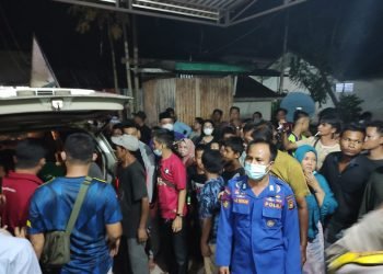 Korban saat di evakuasi (foto: humas polda)
