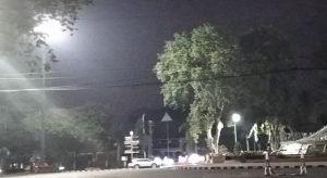 Suasana Malam Hari di Kota Jambi Saat Tercemar Bauk Yang Mengganggu Pernapasan