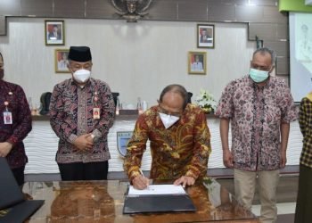Pemerintah Kota Jambi Tandatangani NK bersama Badan Litbang SDM Kementerian Kominfo RI (foto: ma)