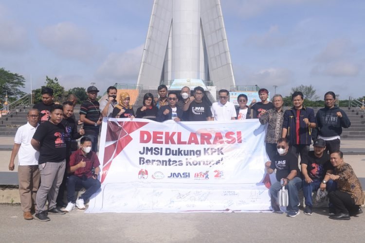 Aksi Seribu tanda tangan dari anggota JMSI seluruh Indonesia   (foto: ist)