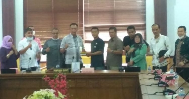 Pimpin DPRD Kota Jambi Kunjungi DPRD Kota Batam (fot;dn)