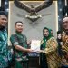 Kepala Staf Angkatan Darat (Kasad) Jenderal TNI Dudung Abdurachman, S.E.,M.M., menerima kunjungan silaturahmi dari Majelis Adat Kerajaan Nusantara (foto: ist)