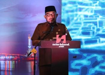 Sekretaris Daerah (Sekda) Provinsi Jambi, H.Sudirman,S.H.,M.H., mengharapkan, Tim Pengendali Inflasi Daerah (TPID) Provinsi Jambi dapat menjaga ketersediaan dan stabilitas harga pangan (foto: Agus Supriyanto)