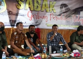 Bupati Romi Hariyanto saat menyampaikan kata sambutan  (Foto: ist)