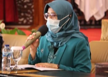 Wakil Ketua II Tim Penggerak Pemberdayaan Kesejahteraan Keluarga (TP PKK) Provinsi Jambi, Hj.Iin Kurniasih Sudirman (foto: Agus Supriyanto)