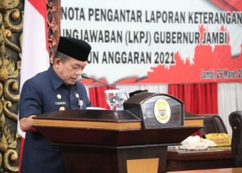 Gubernur Jambi Al Haris (foto: Agus Supriyanto)