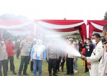 Kapolda Pimpin Apel Gelar Peralatan Karhutla Polres Muaro Jambi (foto: Mr)