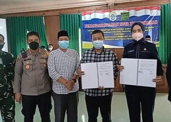 Ketua DPRD Hadiri Acara Penandatnganan MoU Nota Kesepahaman Pemkab dengan Kejari Tanjab Timur (Ga/adv)