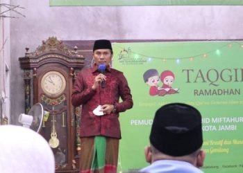 Ketua DPRD Provinsi Jambi Safari Ramadhan di Masjid Miftahurrahmah (foto: Ist)