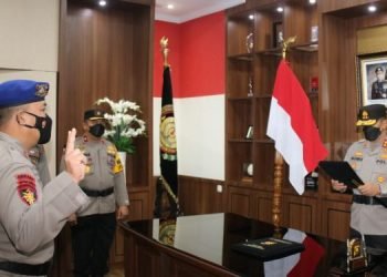 Kapolda Lantik Dirpolairud Polda Jambi (foto: Ist)