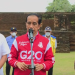 Presiden Joko Widodo di dampingi Gubernur Al Haris meninjau Candi Kedaton di Kawasan Cagar Budaya Nasional Muaro Jambi (foto :Capture video sekretariat presiden)