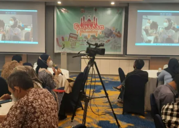 OJK Jambi Beri Edukasi Keuangan Syariah (foto: Bhj)