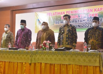 Bupati Muaro Jambi Membuka Pelatihan Peningkatan BPD dan TP-PKK se-Kecamatan Kumpeh Tahun 2022 (foto: Ist)