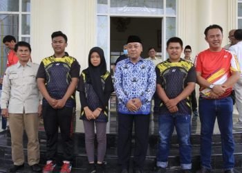 Sekda Hadiri Pelantikan Pengurus PBSI Tanjab Timur (foto: ist)