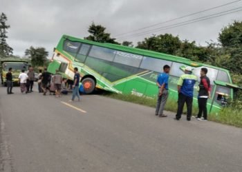 Kondisi Bus Rombongan jemaah haji (foto: Badrun)