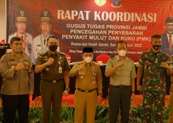 Gubernur Jambi Al Haris (foto: Agus Supriyanto)