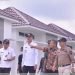 Pj. Bupati Muaro Jambi Serah Terima Secara Simbolis PSU Perumahan di Kasang Kota Karang (Foto: ist)