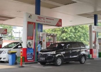 Foto: ilustrasi pengisian BBM / Istimewa