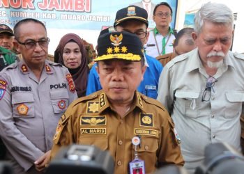 Gubernur Jambi Al Haris (foto: Agus Suprianto)