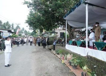 Bupati Asahan H. Surya saat membuka Festival Seni Nasyid/Qasidah Tingkat Kabupaten Asahan Tahun 2022 (foto: ist)