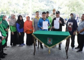 Bupati Asahan H. Surya pada acara Semarak Hari Ulang Tahun Pujakesuma ke-42 Tahun (foto: Silvi)