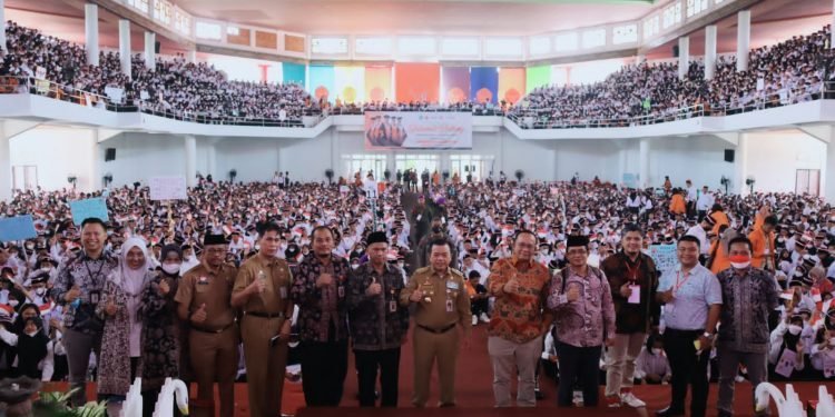 Gubernur Al Haris saat menghadiri acara PKK MB Tahun 2022 (Dok Istimewa)