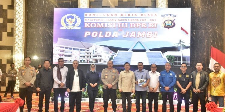 Kapolda Jambi, Irjen Pol A. Rachmad Wibowo usai pelaksanaan RDP Bersama Komisi III DPR RI (dok ist)