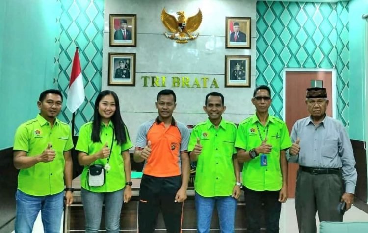 Kapolres Batanghari AKBP M Hasan, S.I.K,,M.H bersama Pengurus PWI Batanghari (foto: Istimewa)