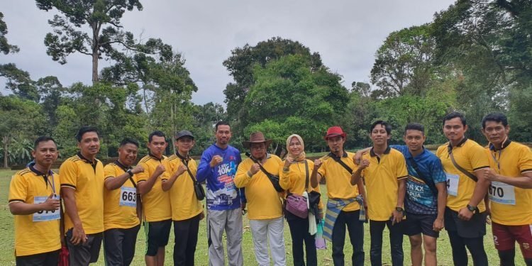 Peserta Lomba lari 10 K Candi Muaro Jambi dari RSUD Raden Mattaher (foto: Riko)
