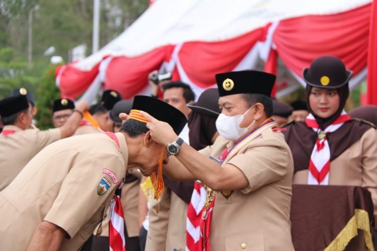 Gubernur Jambi Al Haris (foto: Agus Supriyantyo