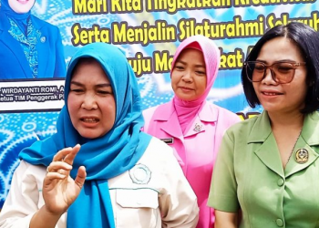 Hj Wirdayanti Romi Buka Jambore PKK Di Kecamatan Muara Sabak Barat