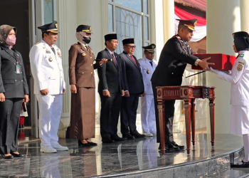 Kapolres Pimpin Upacara Pengibaran Bendera HUT RI Ke 77