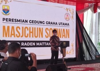 Wamenkes dr. Dante Saksono Harbuwono, Sp.PD-KEMD, Ph.D. saat memberi kata sambutan (dok otoy)
