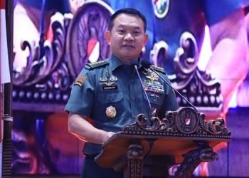 Kasad Jenderal TNI Dr. Dudung Abdurachman menyampaikan paparannya (dok Dispenad)