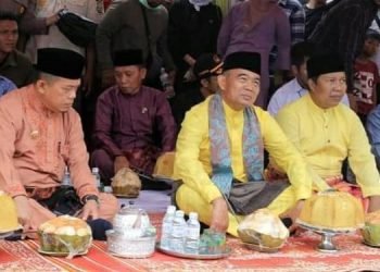 Suasana acara Kenduri Lawang Swarnabhumi di Desa Kampung Laut, Kecamatan Kuala Jambi, Tanjabtim. (Dok istimewa)