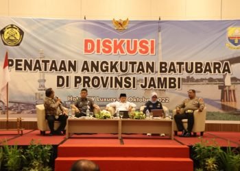 Gubernur Jambi Al Haris (foto: Agus Supriyanto)