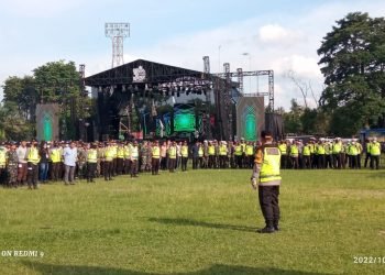 Gladi Bersih personel gabungan untuk pengamanan konser Dewa 19 di Jambi pada Sabtu malam (29/10/2022). (Dok Loadry Apryaldo)