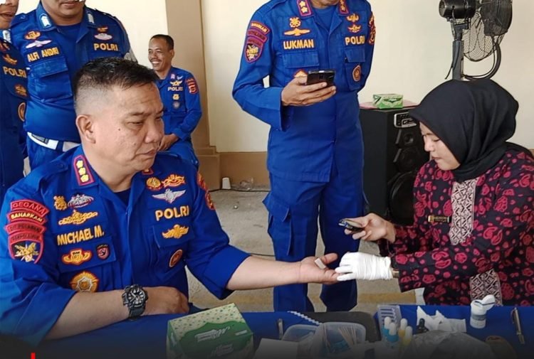 Kegiatan donor darah yang diselenggarakan Ditpolairud Polda Jambi. (Dok istimewa)