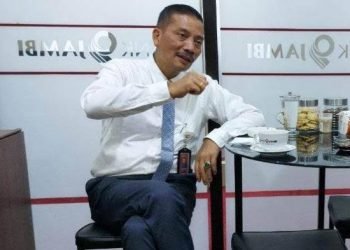 Direktur Utama Bank Jambi Dr. H. Yunsak El Halcon, SH,. M.Si (Dok Istimewa)