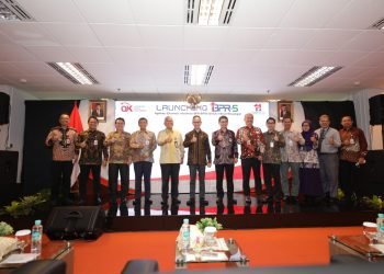 OJK saat meluncurkan Aplikasi Otomasi Informasi BPR/BPRS [dok Humas OJK]