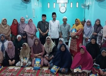 Kegiatan Jumat berkah yang dilakukan komunitas RPS Sarolangun di Kelurahan Sukasari. [Dok istimewa]