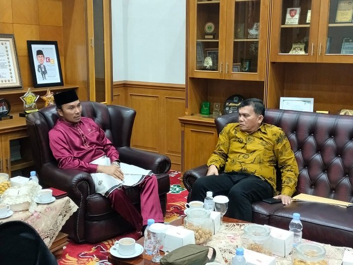 Edi Purwanto saat menerima Kunker Komisi II DPRD Kota Jambi, Rabu (4/1/2023). (Foto Humas DPRD Provinsi Jambi)