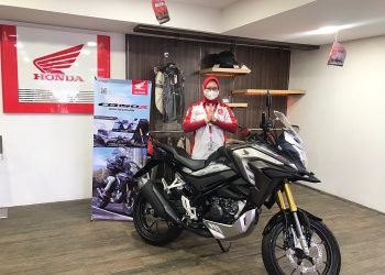 New Honda CB150X dengan warna barunya. (Foto Sinsen/Ajeng)