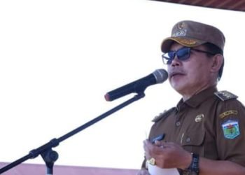 Wali Kota Sungaipenuh, Ahmadi Zubir. (Foto RJ.COM)