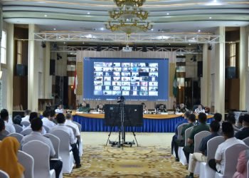 Rapat seluruh pemangku kepentingan di Kota Jambi membahas angkutan truk batu bara, Rabu (25/1/2023). [Foto Nining Antero]