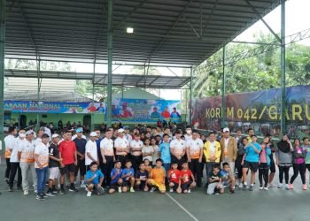 Al Haris pada Pembukaan Kejurnas Tenis Lapangan Provinsi Jambi II Tahun 2023 di Lapangan Tenis Korem 042 / Garuda Putih Jambi, Kamis (26/01/2023). (Foto: Kominfo/Patra)