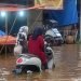 Kondisi kawasan Siswa, Kelurahan Tungkat IV, Kota, Kecamatan Tungkal Ilir, Tanjab Barat yang tergenang banjir rob. (Foto Wahyu Jati)