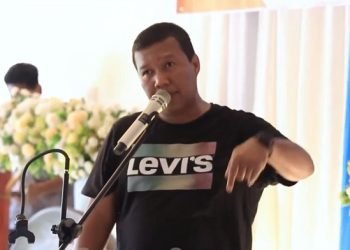 Bupati Tanjabtim H. Romi Hariyanto saat memberi kata sammbutan pada Muscab IDI priode 2023 – 2025 di Jihan Seafood & Resto Talang Babat. Sabtu (4/2/23). (Dok. RJ.COM)