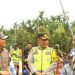 Ketua Tanjab Timur Mahrup (Kiri) sedang berbincang dengan Kapolres Andi Ichsan (tengah) dan Bupati Romi Hariyanto (kanan). (Dok. RJ.COM/Deni