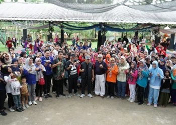 Gubernur Jambi, Al Haris pada Peringatan HUT ke 17 Kampoeng Radja Tahun 2023, Kota Jambi, Minggu (19/03/2023). (Foto: Diskominfo/Erit)